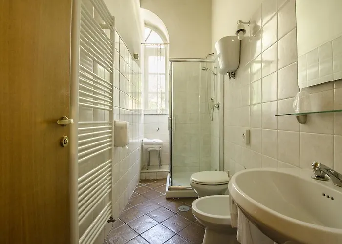 Iris 2* بيرودجا